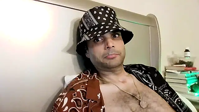 GForceSavage online show from November 20, 5:30 am