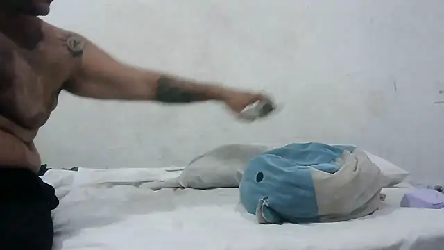 kevinbolena online show from January 12, 8:47 pm