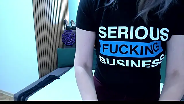 Snapshot of Lilly_hott chatting on November 2, 7:08 pm Lilly hott online show from November 2, 7:08 pm