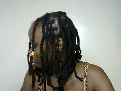 Snapshot of Rasta_tattooed chatting on September 23, 5:20 pm Rasta tattooed online show from September 23, 5:20 pm