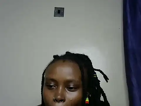 Snapshot of Rasta_tattooed chatting on September 25, 5:41 pm Rasta tattooed online show from September 25, 5:41 pm