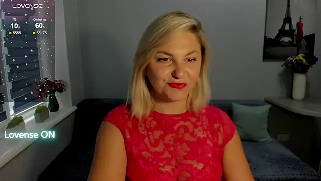 Snapshot of sweet___margaret chatting on October 1, 11:36 am sweet margaret online show from October 1, 11:36 am