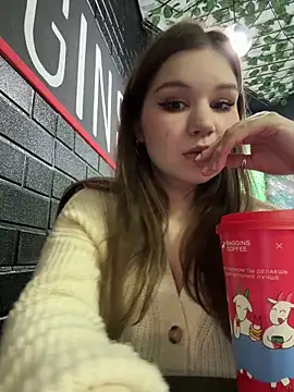 PumaShyXD online show from April 14, 11:04 am