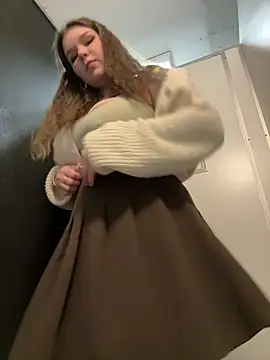 PumaShyXD online show from February 6, 9:38 am