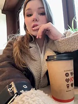 PumaShyXD online show from April 9, 10:21 am