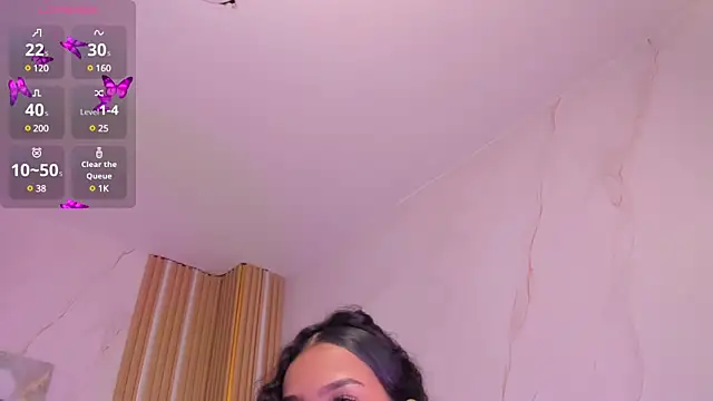 Snapshot of abby_adams20 chatting on March 20, 10:29 pm abby adams20 online show from March 20, 10:29 pm