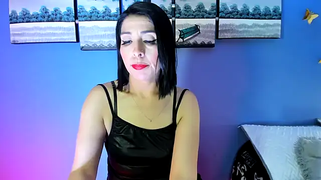 AdelleLennox cg online show from February 10, 2:16 pm