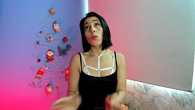 AdelleLennox cg online show from December 21, 2:37 pm