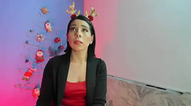 AdelleLennox cg online show from December 29, 11:18 am