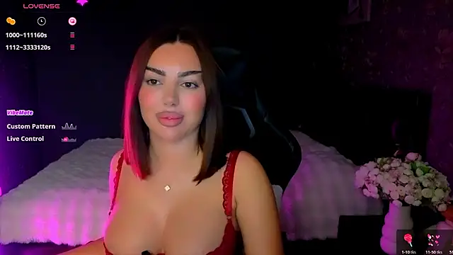 babyleilaa online show from February 5, 9:43 pm