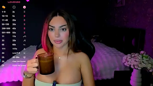 babyleilaa online show from March 1, 9:48 pm