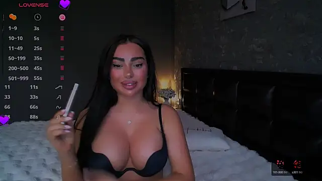 babyleilaa online show from March 22, 8:59 pm