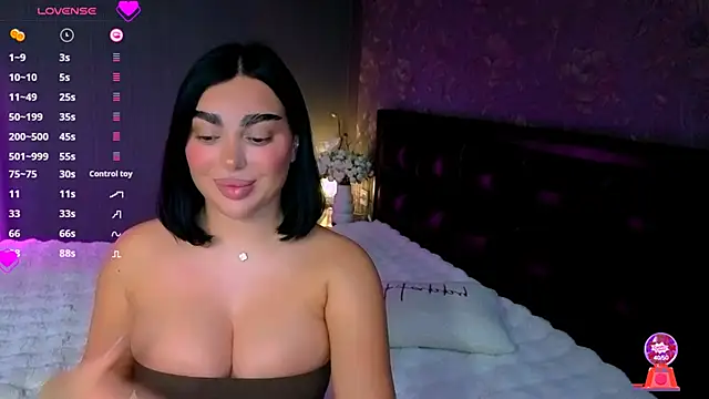 babyleilaa online show from November 27, 11:05 pm