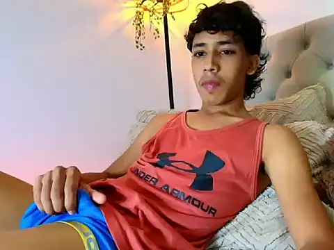 Ostin18hot online show from March 3, 2:51 am