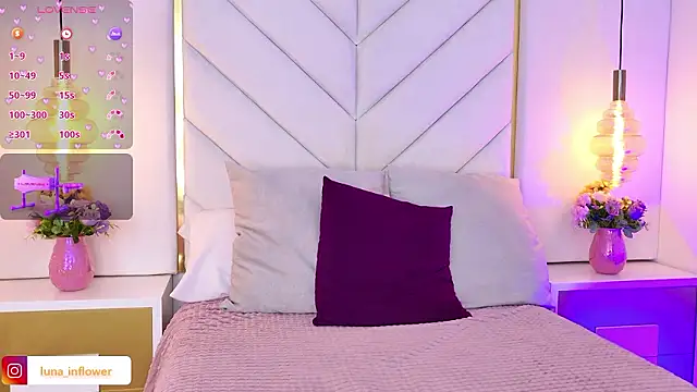 Flor delunaa online show from March 10, 12:53 pm