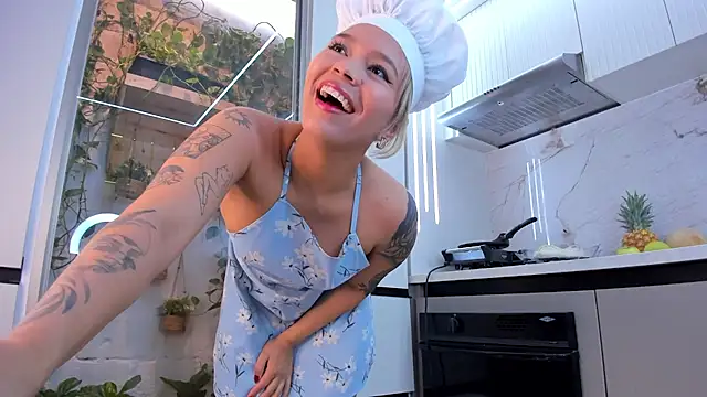 Adria ross online show from February 21, 3:32 pm