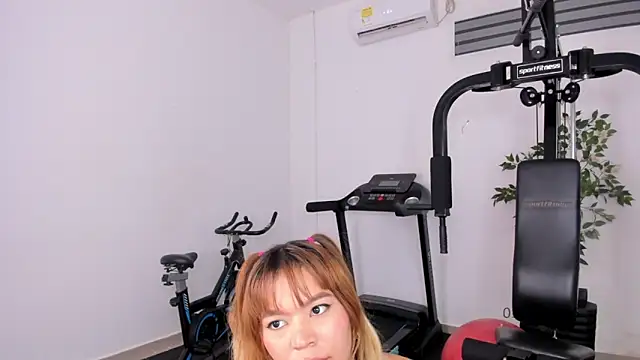 Adria ross online show from March 1, 12:16 pm