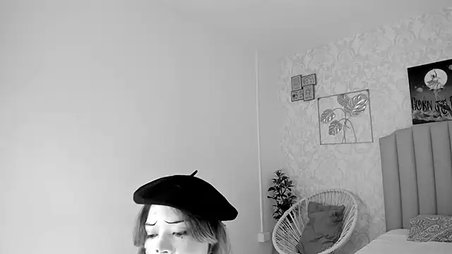 Adria ross online show from November 22, 1:10 pm