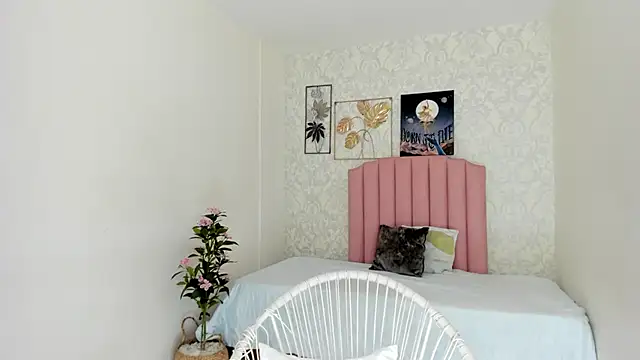 Adria ross online show from October 21, 12:26 pm