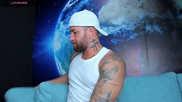 delessandro world online show from March 27, 12:19 am