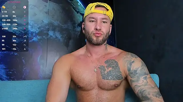 delessandro world online show from February 15, 9:36 pm