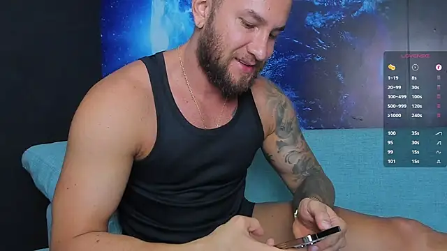 delessandro world online show from December 18, 3:44 am