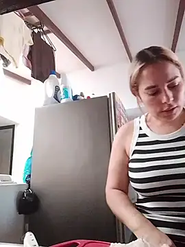 Snapshot of Amelia1_ chatting on June 9, 8:32 pm Amelia1 online show from June 9, 8:32 pm