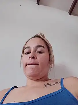 Snapshot of Amelia1_ chatting on May 15, 7:56 pm Amelia1 online show from May 15, 7:56 pm
