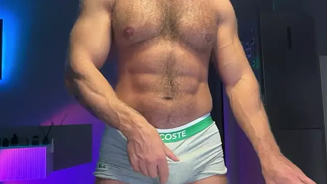 KarlosRichi online show from December 19, 4:05 am