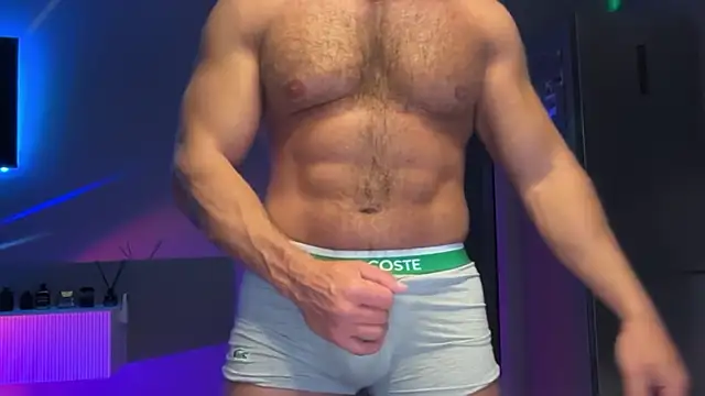 Snapshot of KarlosRichi chatting on November 15, 7:07 pm KarlosRichi online show from November 15, 7:07 pm