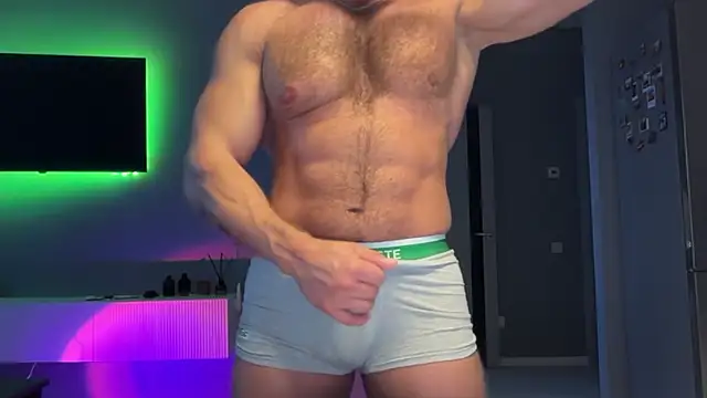 KarlosRichi online show from March 26, 3:05 am