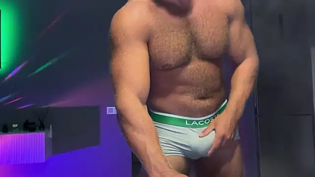 KarlosRichi online show from October 13, 3:35 pm