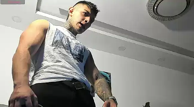 Snapshot of angeel_d035 chatting on December 20, 7:22 am angeel d035 online show from December 20, 7:22 am