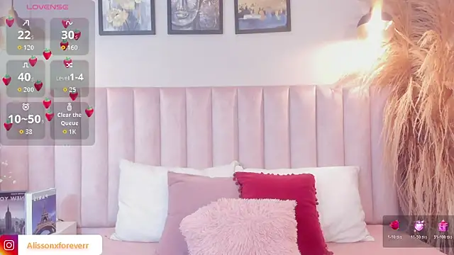 Snapshot of Alisson__Thompson chatting on November 7, 8:24 pm Alisson Thompson online show from November 7, 8:24 pm