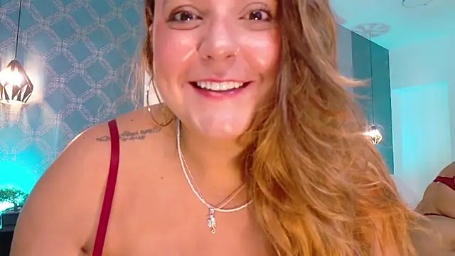 Snapshot of AmbarRoberts_ chatting on October 11, 11:55 am AmbarRoberts online show from October 11, 11:55 am