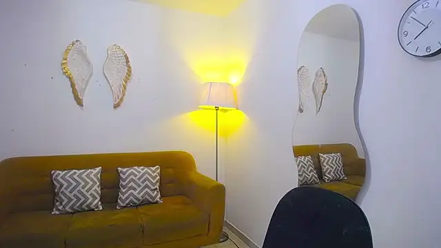 paolunaa online show from November 21, 12:53 am