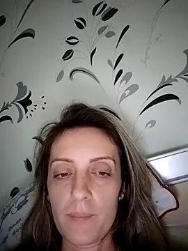 Snapshot of SophyGirl chatting on December 18, 1:37 pm SophyGirl online show from December 18, 1:37 pm