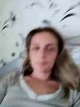 Snapshot of SophyGirl chatting on October 4, 1:01 pm SophyGirl online show from October 4, 1:01 pm