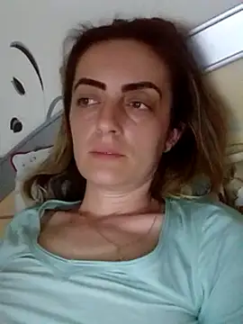 Snapshot of SophyGirl chatting on March 12, 9:35 pm SophyGirl online show from March 12, 9:35 pm