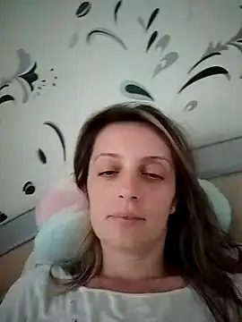 Snapshot of SophyGirl chatting on November 13, 1:04 pm SophyGirl online show from November 13, 1:04 pm