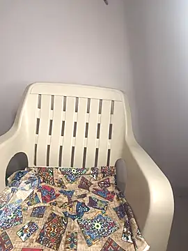 Snapshot of Jessicca_Cum chatting on September 27, 7:42 pm Jessicca Cum online show from September 27, 7:42 pm