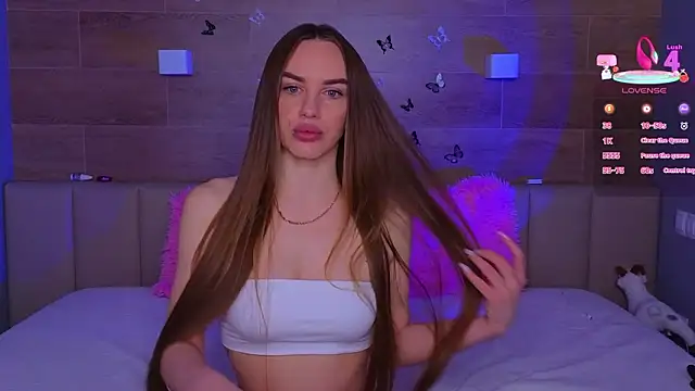 SaraCros online show from March 30, 5:42 am