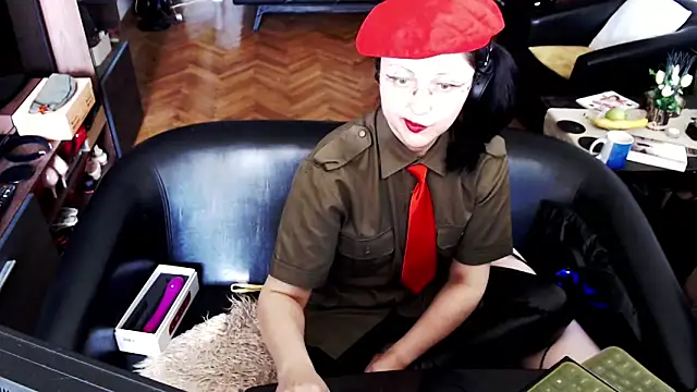 Snapshot of Imperatriza chatting on May 11, 2:45 pm Imperatriza online show from May 11, 2:45 pm