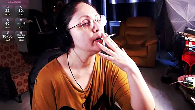 Snapshot of Imperatriza chatting on October 29, 1:54 pm Imperatriza online show from October 29, 1:54 pm