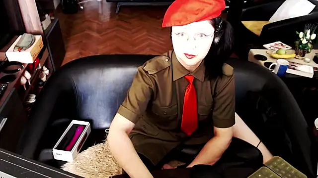 Snapshot of Imperatriza chatting on May 11, 4:04 pm Imperatriza online show from May 11, 4:04 pm