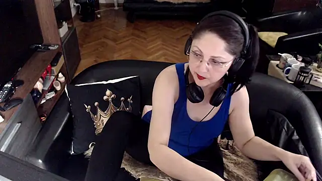 Snapshot of Imperatriza chatting on May 27, 8:38 pm Imperatriza online show from May 27, 8:38 pm