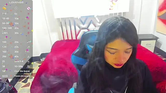 Snapshot of angelie_3 chatting on October 14, 6:14 am angelie 3 online show from October 14, 6:14 am