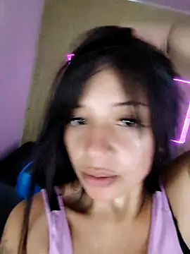Snapshot of angelie_3 chatting on March 11, 3:47 am angelie 3 online show from March 11, 3:47 am