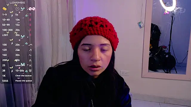 Snapshot of angelie_3 chatting on October 1, 9:40 pm angelie 3 online show from October 1, 9:40 pm