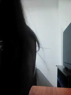 Snapshot of angelie_3 chatting on October 15, 6:33 am angelie 3 online show from October 15, 6:33 am